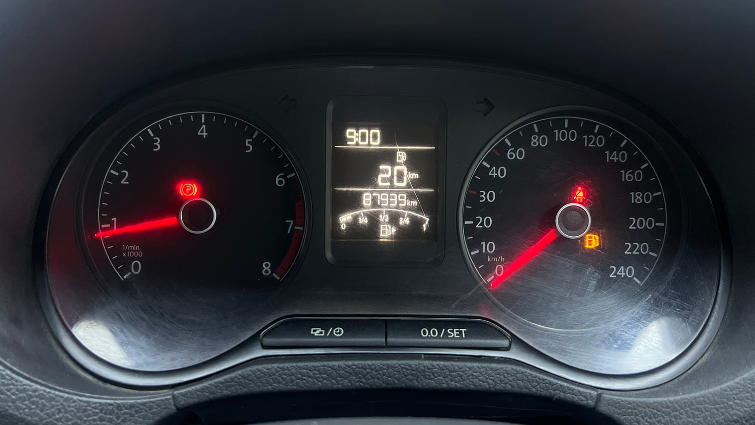 Used 2021 Volkswagen Polo Comfortline 1.0L MPI Petrol Manual interior CLUSTERMETER VIEW