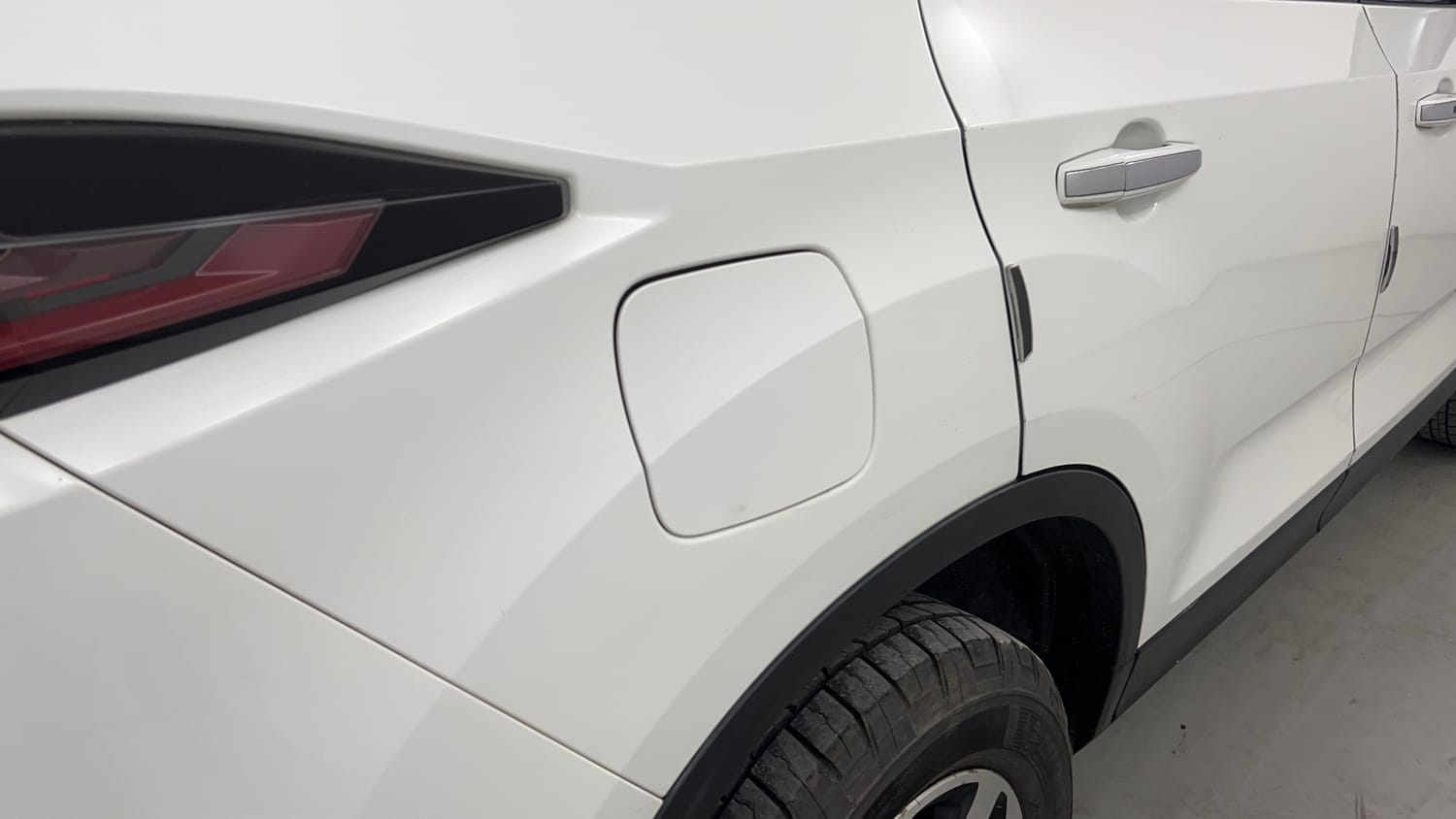 Used 2022 Tata Harrier XZS Diesel Manual dents MINOR SCRATCH