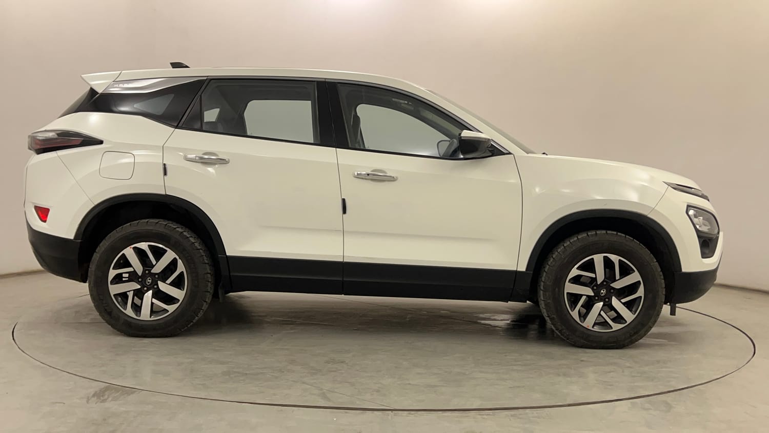 Used 2022 Tata Harrier XZS Diesel Manual exterior RIGHT SIDE VIEW
