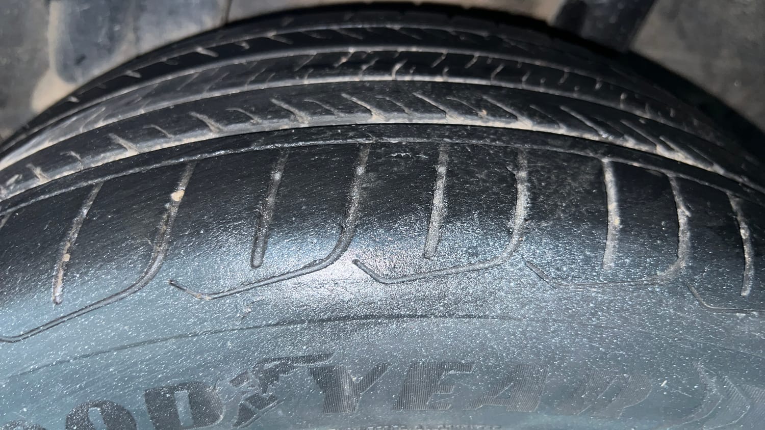 Used 2023 Hyundai Verna SX 1.5 Turbo Petrol MT Petrol Manual tyres LEFT REAR TYRE TREAD VIEW