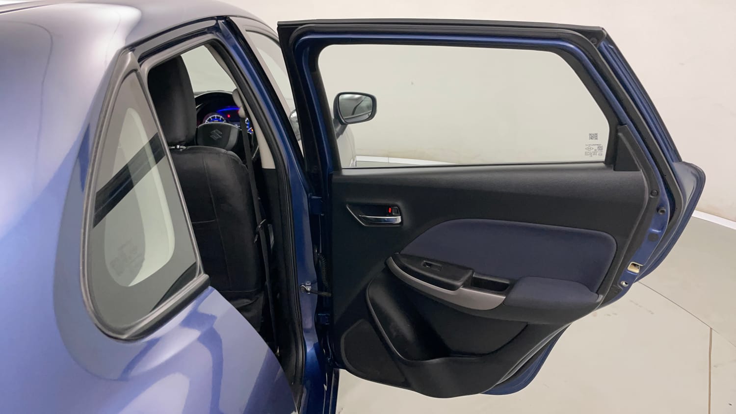 Used 2019 Maruti Suzuki Baleno Delta 1.2 Petrol Manual interior RIGHT REAR DOOR OPEN VIEW