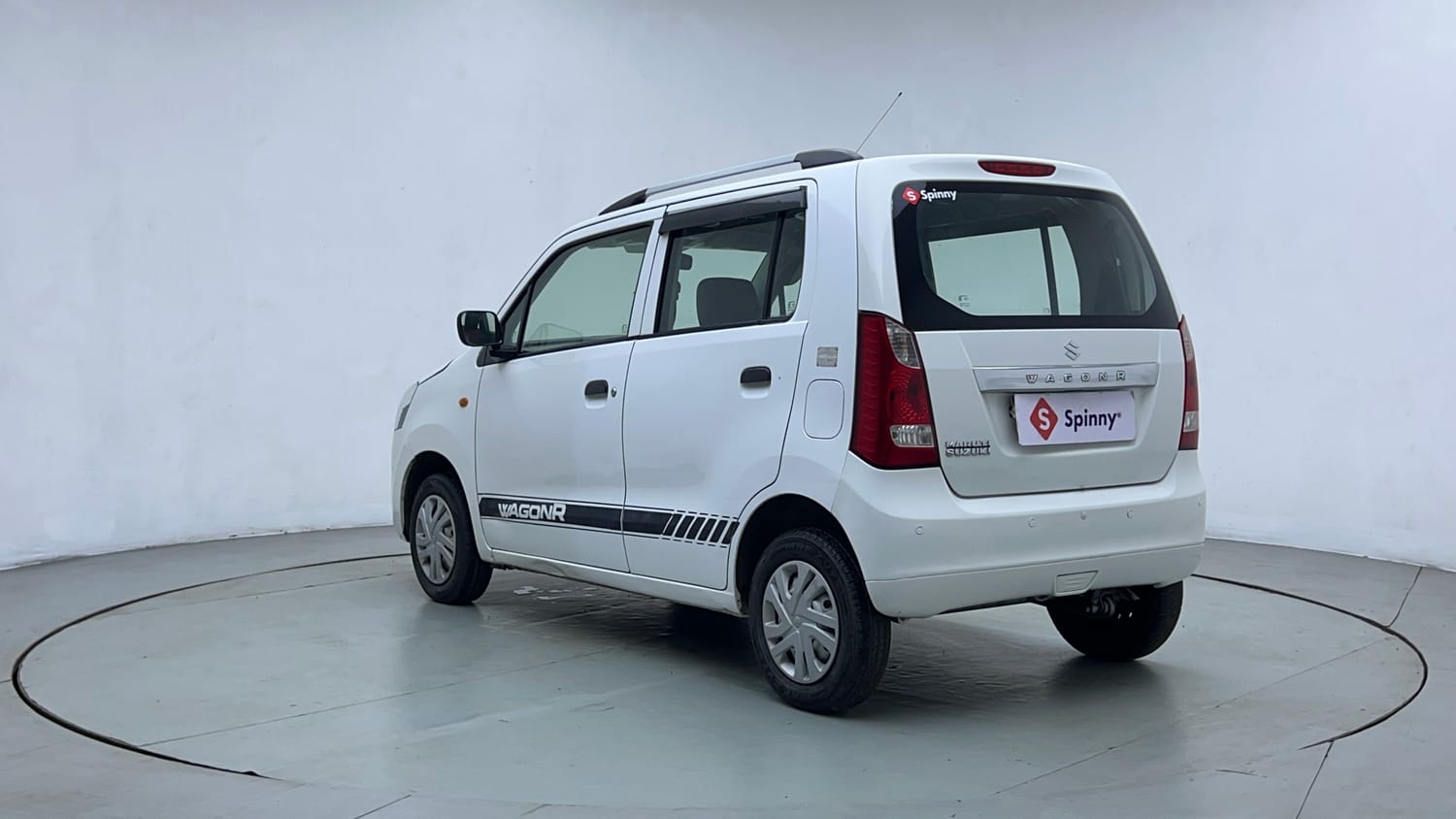 Used 2018 Maruti Suzuki Wagon R LXI CNG Cng Manual exterior LEFT REAR CORNER VIEW