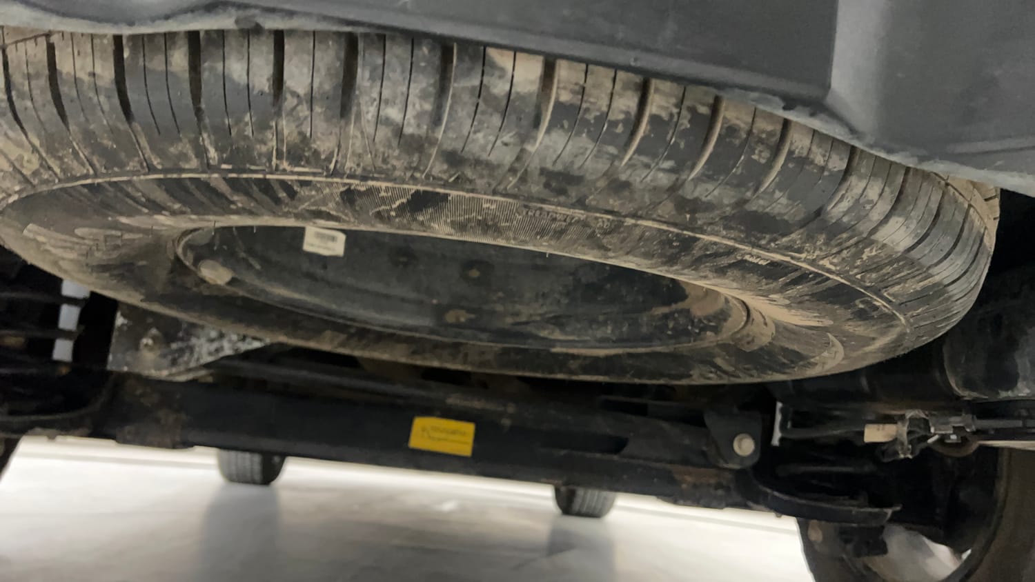 Used 2022 Tata Harrier XZS Diesel Manual tyres SPARE TYRE VIEW