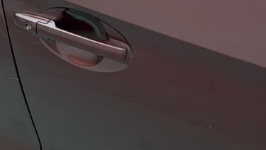 minor_scratch_0