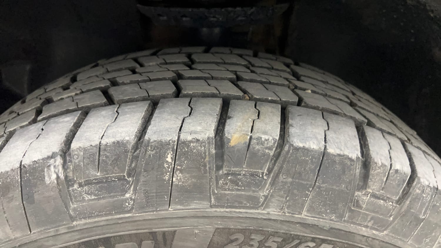 Used 2022 Tata Harrier XZS Diesel Manual tyres LEFT FRONT TYRE TREAD VIEW