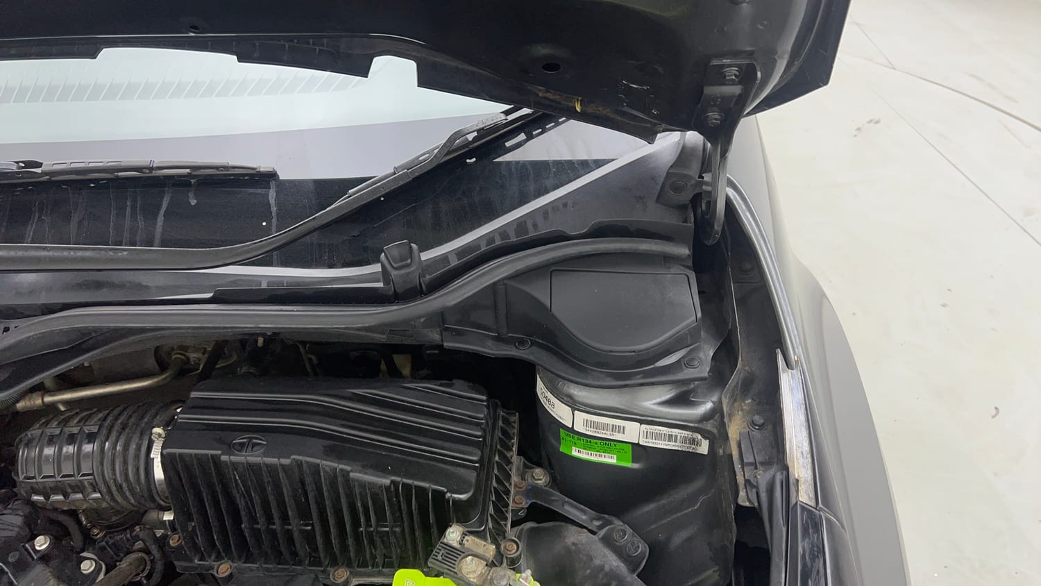 2022 Tata Altroz XE Plus Petrol-30