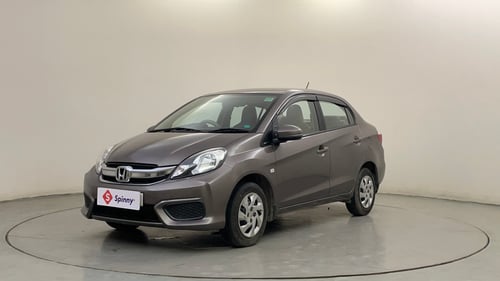 Used 2017 Honda Amaze 1.5 S i-DTEC Diesel Manual exterior LEFT FRONT CORNER VIEW