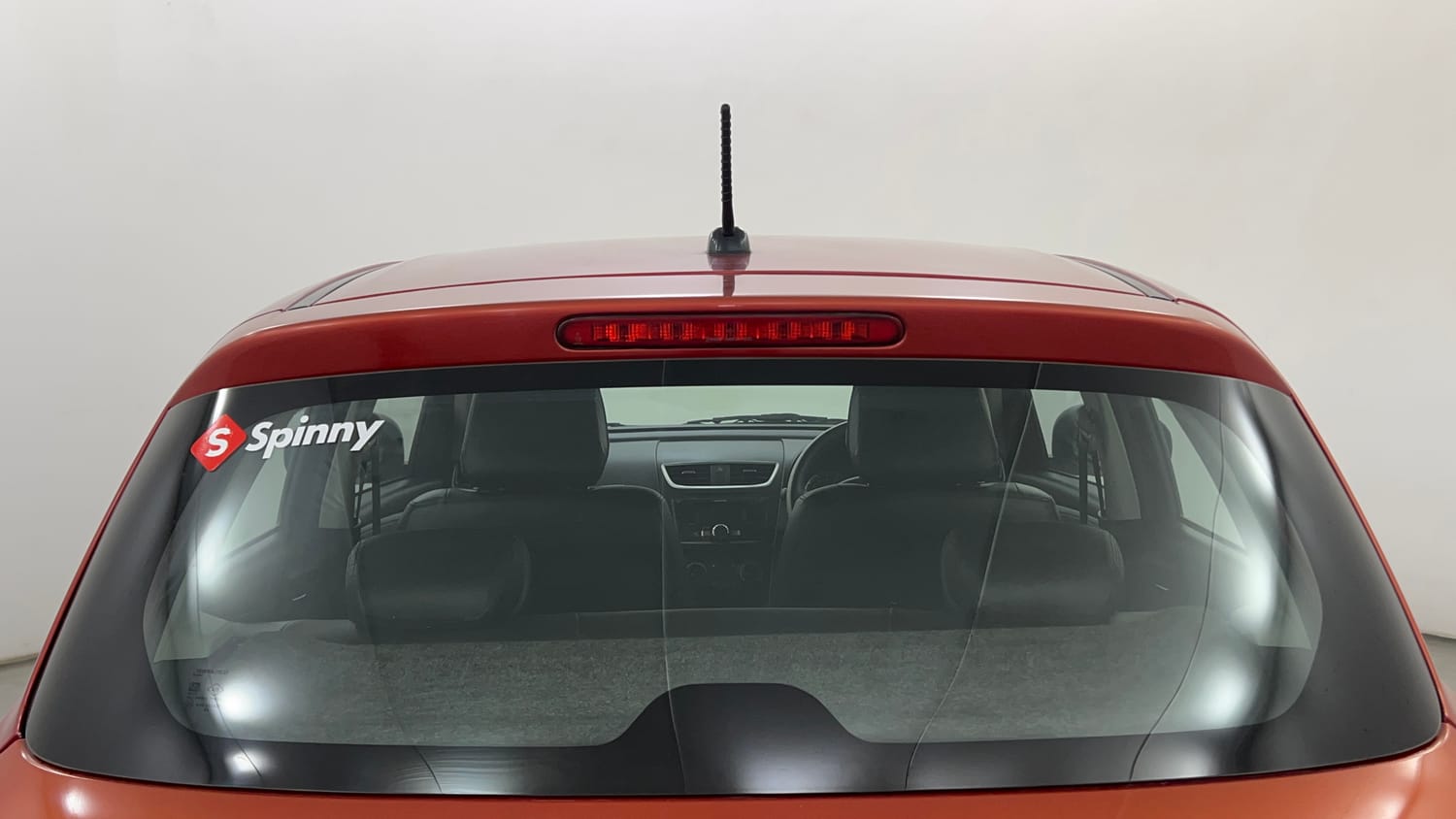 Used 2014 Maruti Suzuki Swift VXi Petrol Manual exterior BACK WINDSHIELD VIEW