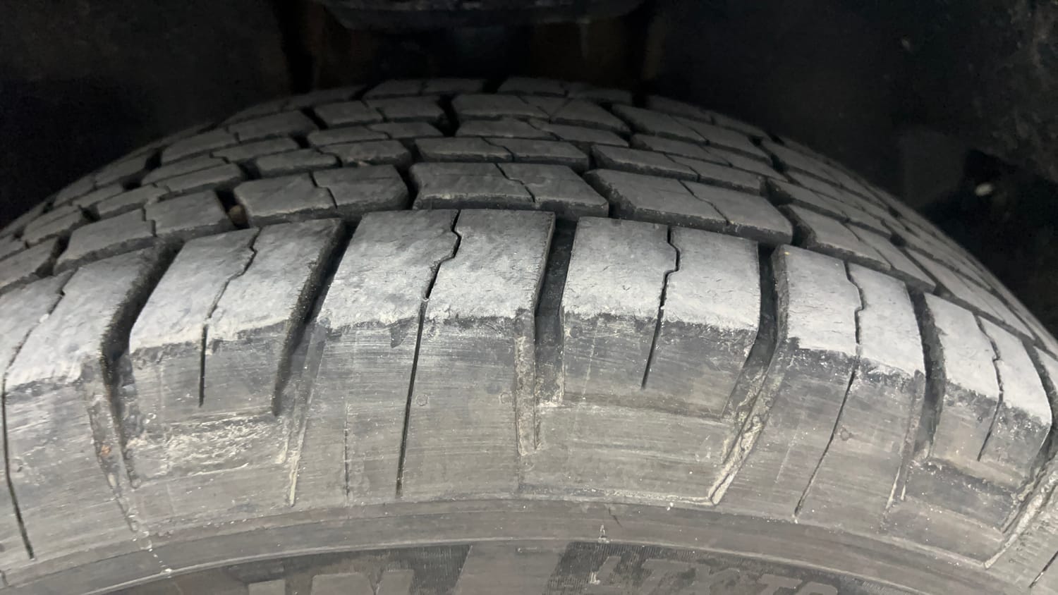 Used 2022 Tata Harrier XZS Diesel Manual tyres RIGHT FRONT TYRE TREAD VIEW
