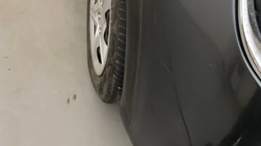 minor_scratch_0