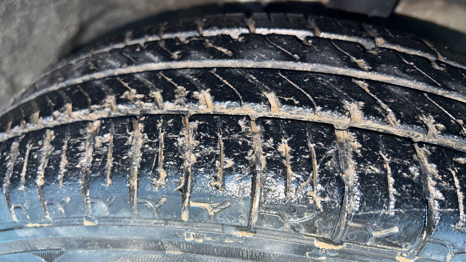 Used 2018 Maruti Suzuki Wagon R LXI CNG Cng Manual tyres RIGHT FRONT TYRE TREAD VIEW