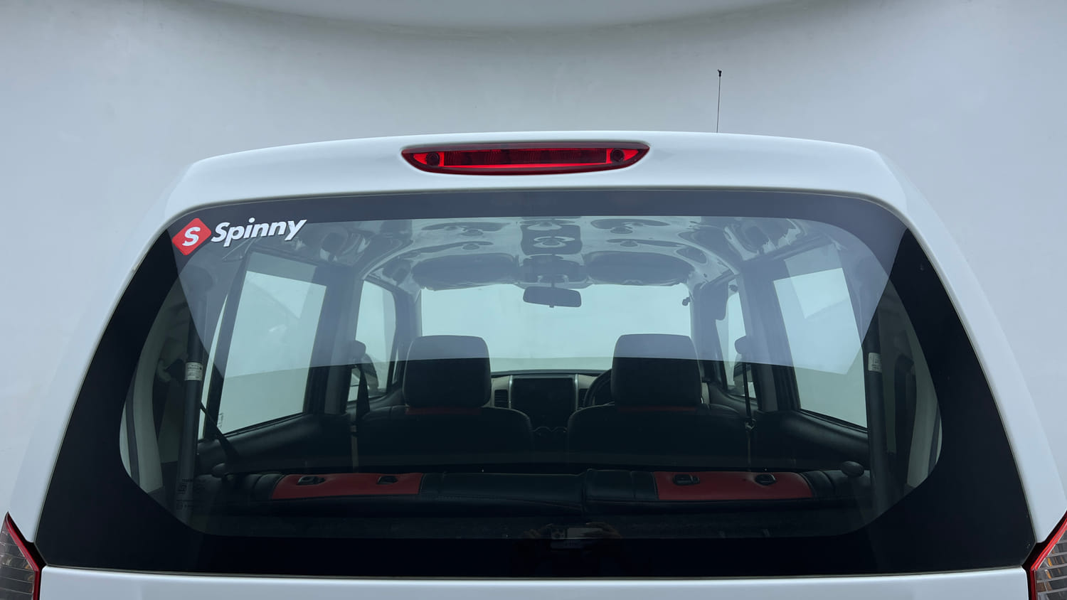Used 2018 Maruti Suzuki Wagon R LXI CNG Cng Manual exterior BACK WINDSHIELD VIEW