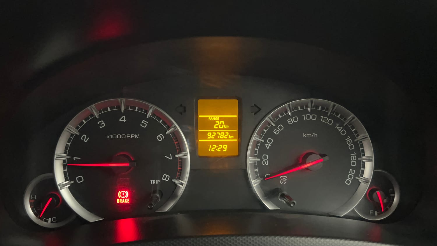 Used 2014 Maruti Suzuki Swift VXi Petrol Manual interior CLUSTERMETER VIEW
