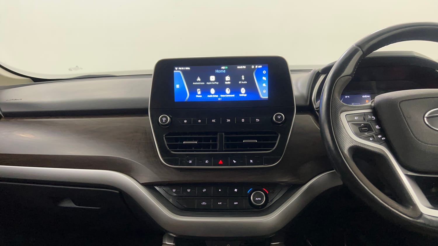 Used 2022 Tata Harrier XZS Diesel Manual interior MUSIC SYSTEM & AC CONTROL VIEW