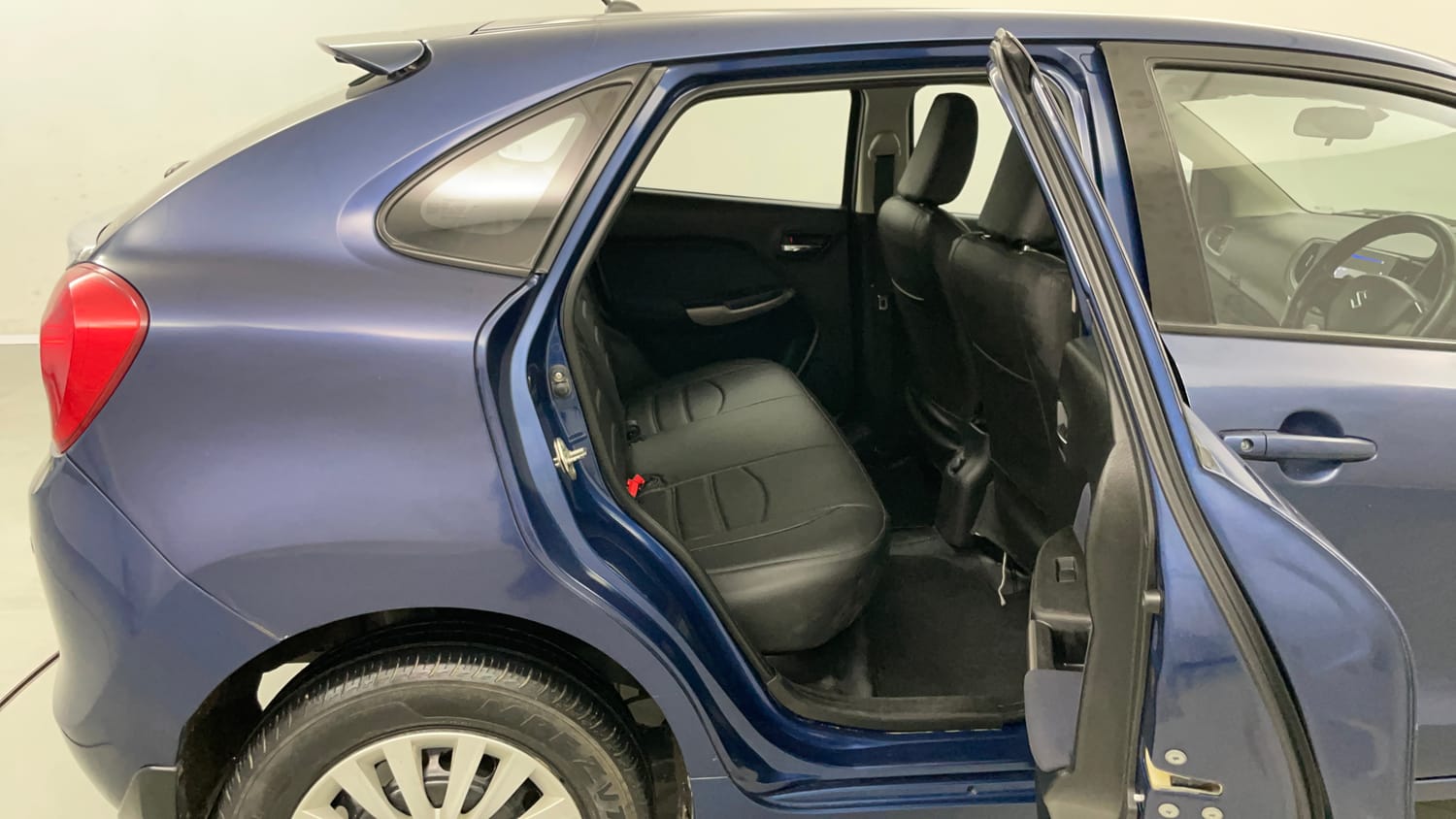 Used 2019 Maruti Suzuki Baleno Delta 1.2 Petrol Manual interior RIGHT SIDE REAR DOOR CABIN VIEW