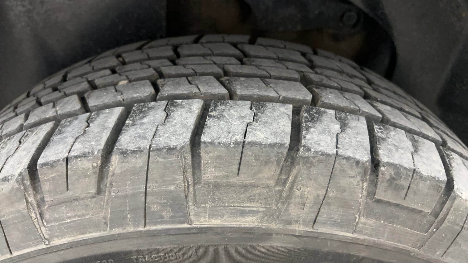 Used 2022 Tata Harrier XZS Diesel Manual tyres RIGHT REAR TYRE TREAD VIEW