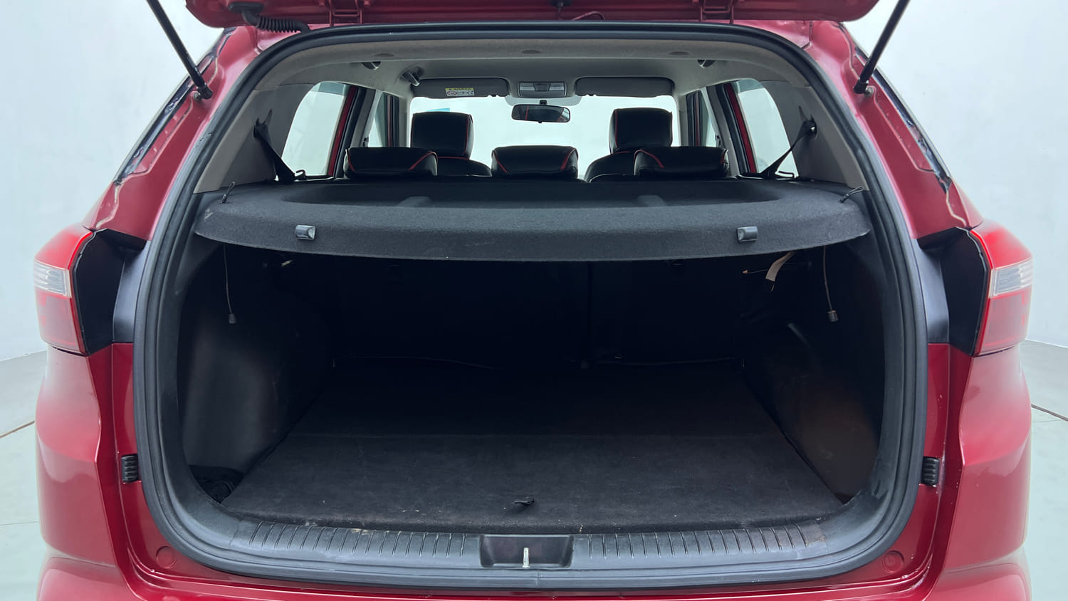 Used 2017 Hyundai Creta 1.6 SX Plus AT Petrol Petrol Automatic interior DICKY INSIDE VIEW