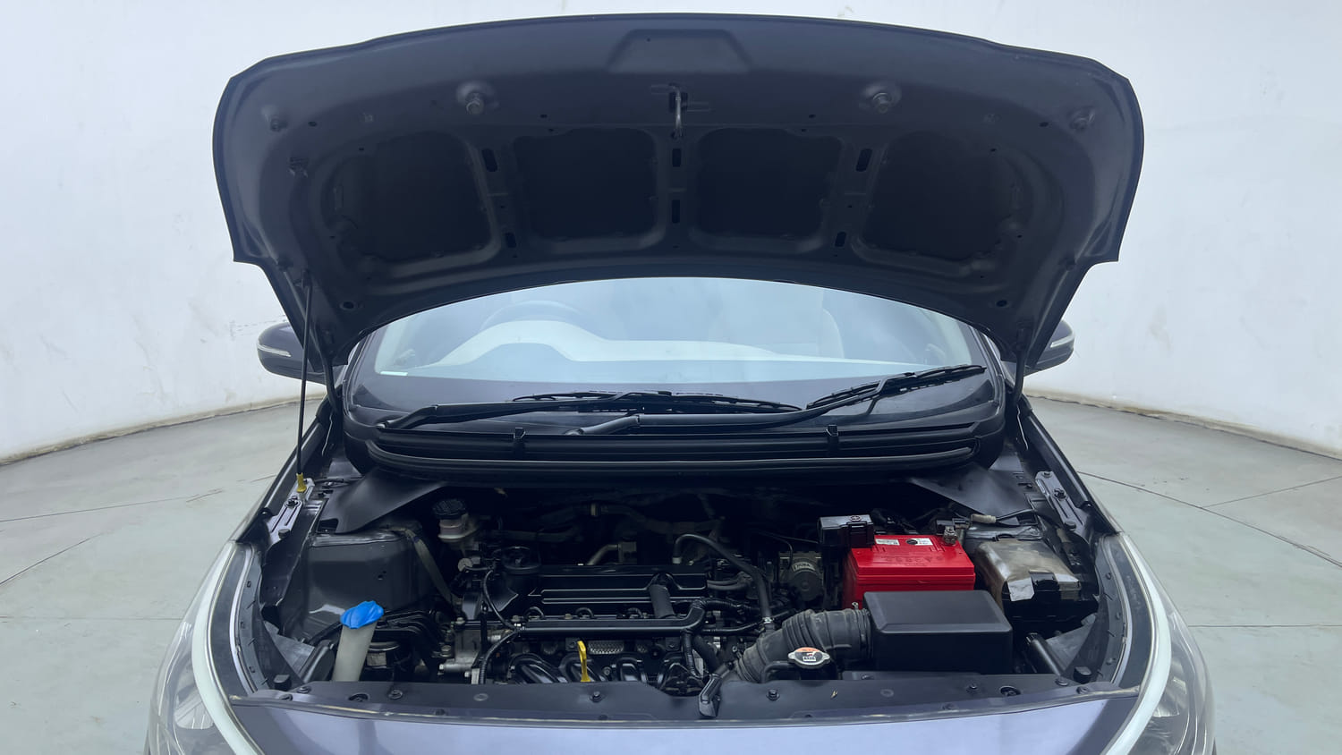 Used 2017 Hyundai Elite i20 Asta 1.2 Petrol Manual engine ENGINE & BONNET OPEN FRONT VIEW