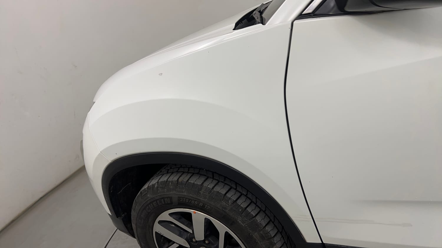 Used 2022 Tata Harrier XZS Diesel Manual dents MINOR SCRATCH