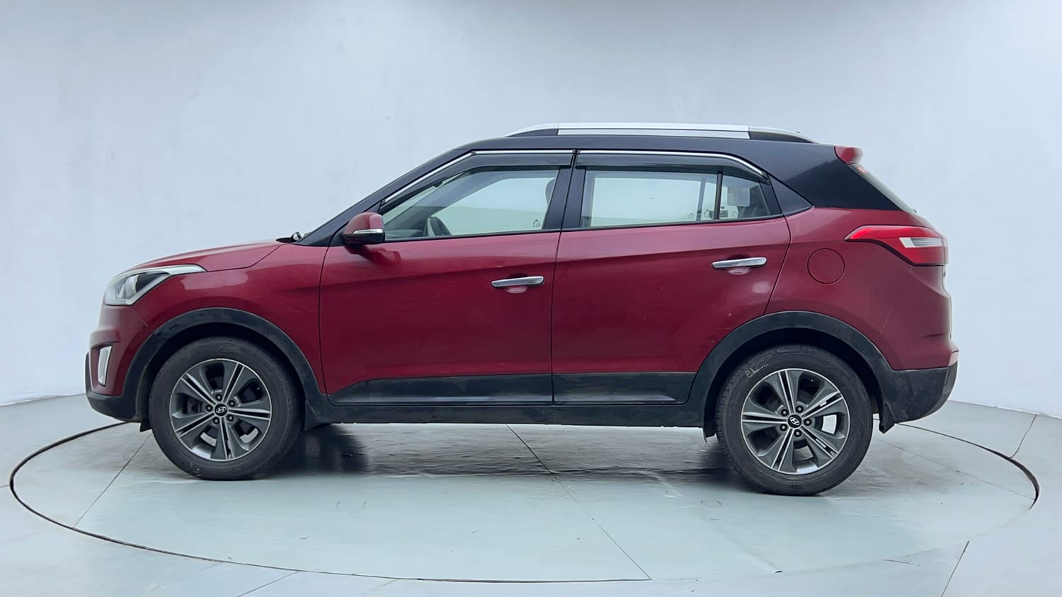 Used 2017 Hyundai Creta 1.6 SX Plus AT Petrol Petrol Automatic exterior LEFT SIDE VIEW