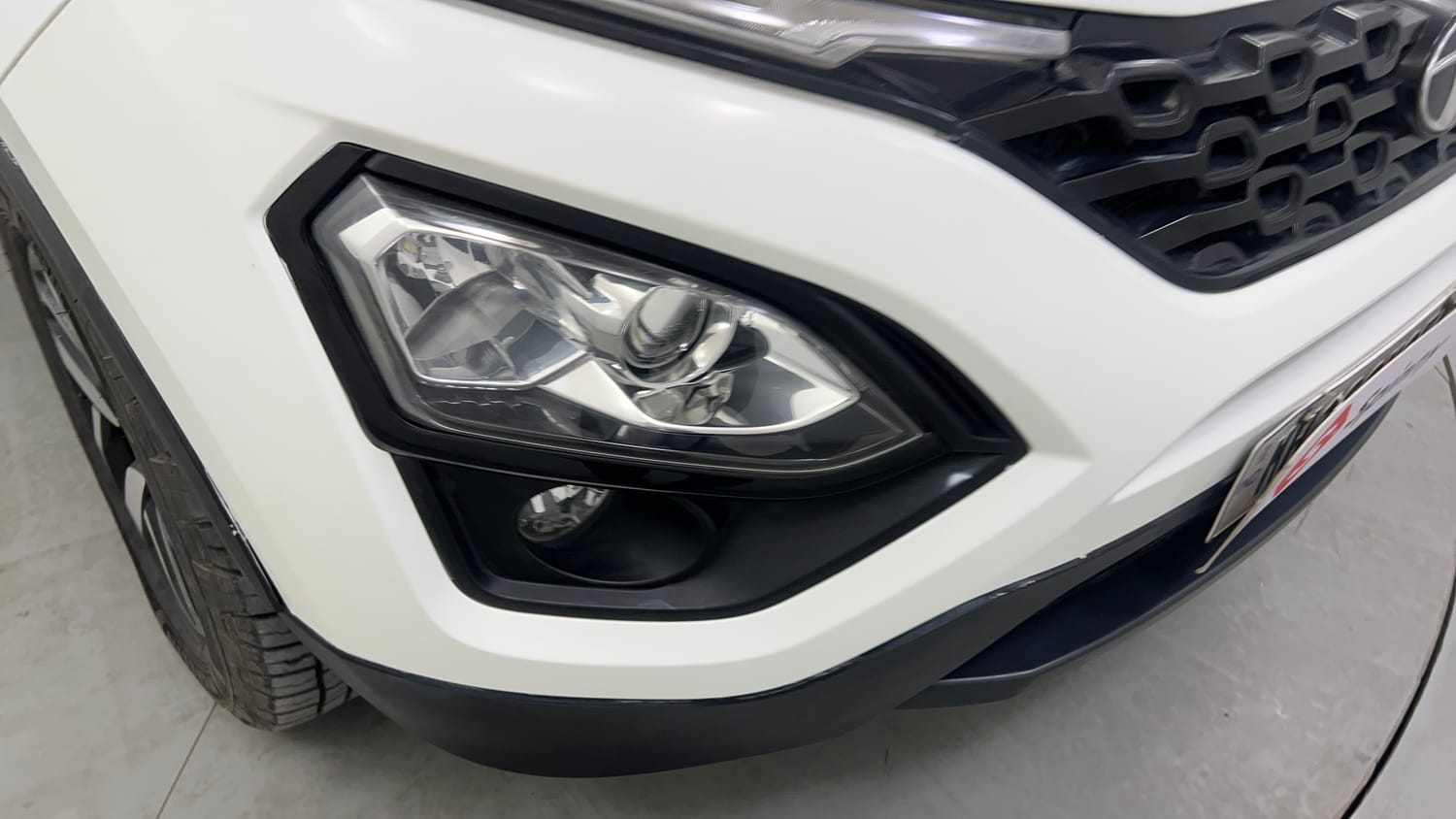 Used 2022 Tata Harrier XZS Diesel Manual dents MINOR SCRATCH