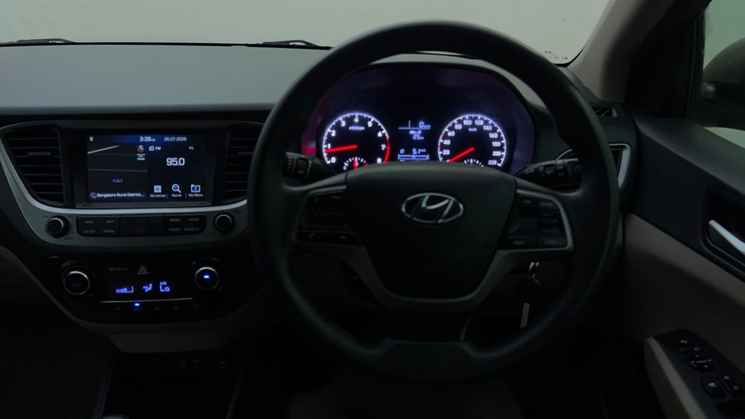 Used 2017 Hyundai Verna SX 1.6 VTVT Petrol Manual interior STEERING VIEW