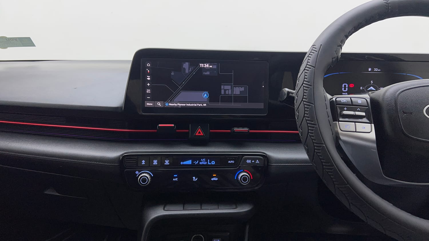 Used 2023 Hyundai Verna SX 1.5 Turbo Petrol MT Petrol Manual interior MUSIC SYSTEM & AC CONTROL VIEW