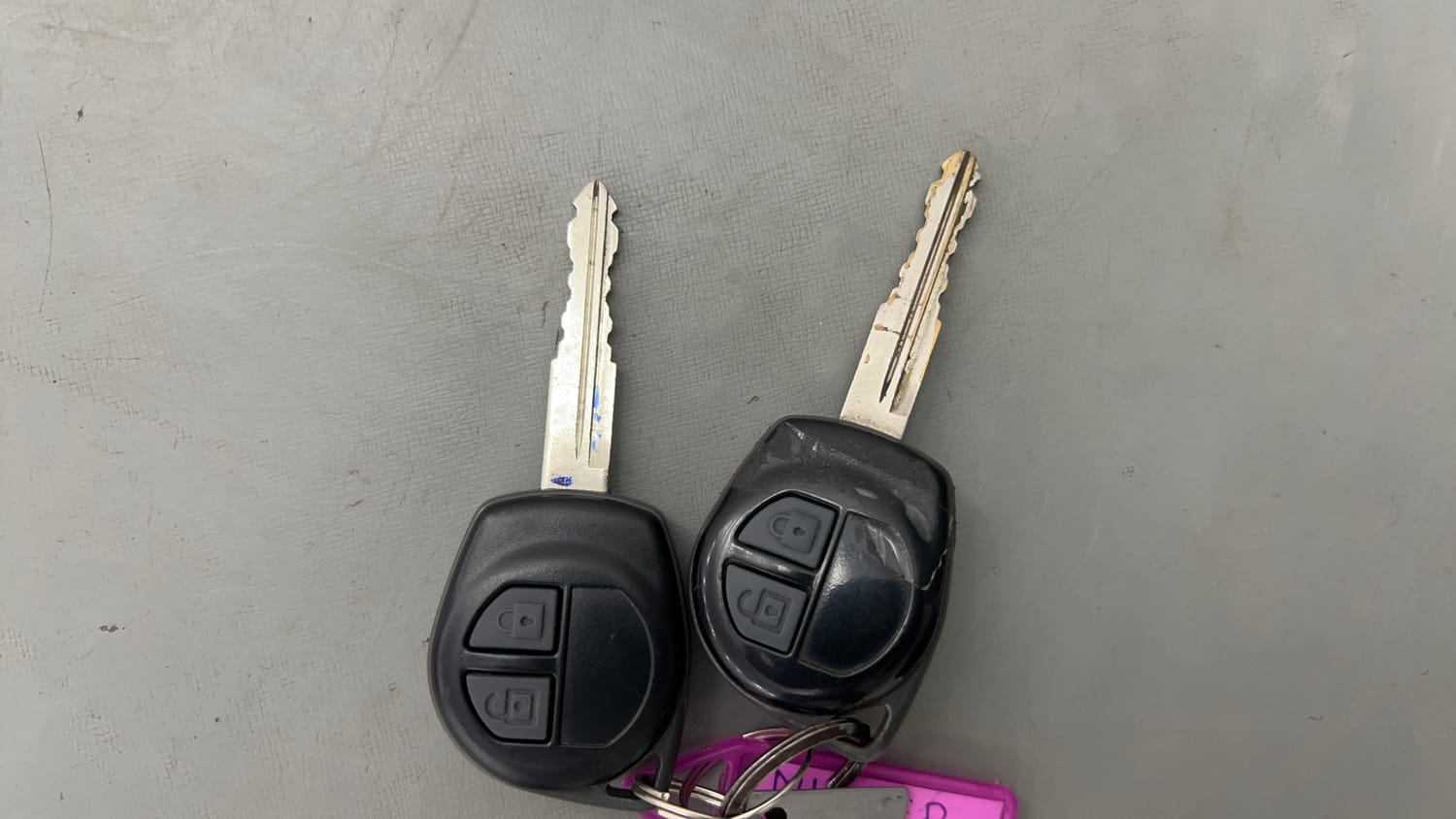Used 2014 Maruti Suzuki Swift VXi Petrol Manual extra CAR KEY VIEW