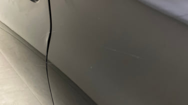 minor_scratch_0