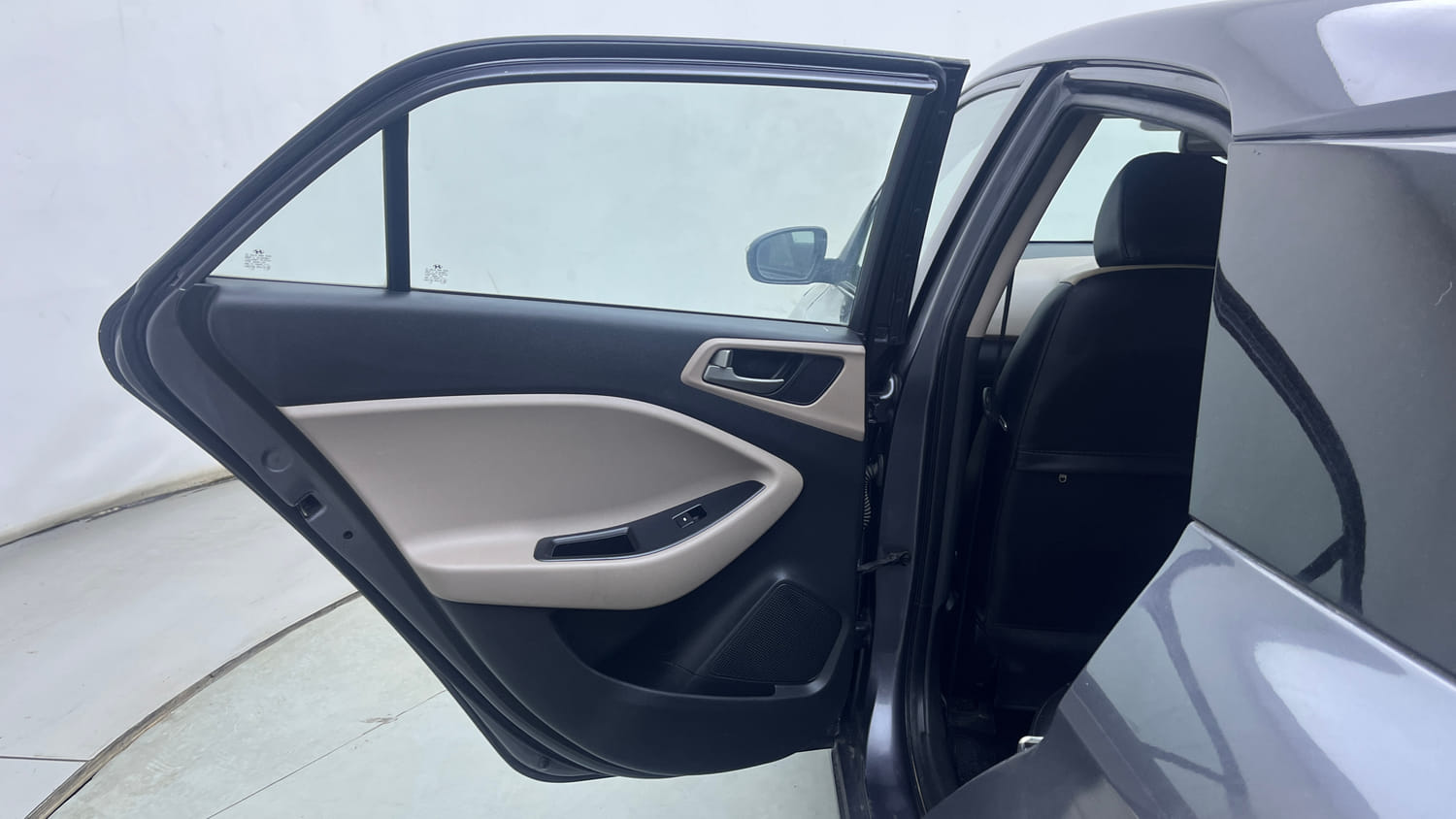 Used 2017 Hyundai Elite i20 Asta 1.2 Petrol Manual interior LEFT REAR DOOR OPEN VIEW