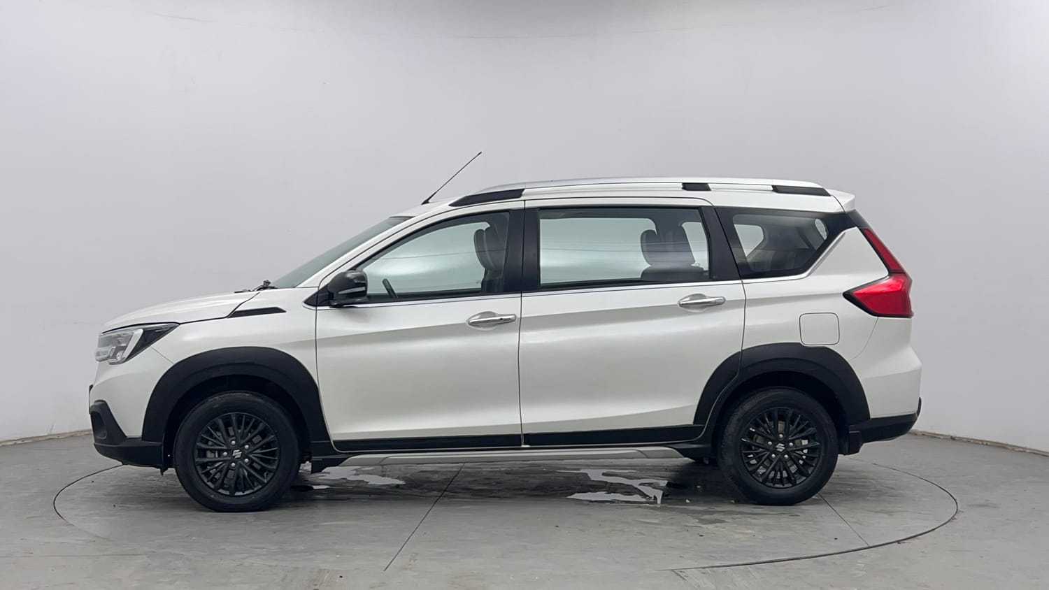 Used 2021 Maruti Suzuki XL6 Zeta MT Petrol Petrol Manual exterior LEFT SIDE VIEW