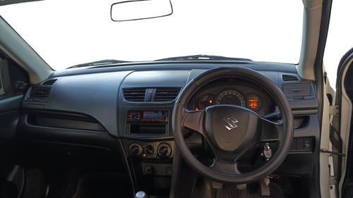 Used 2013 Maruti Suzuki Swift LXi Petrol Manual interior DASHBOARD VIEW