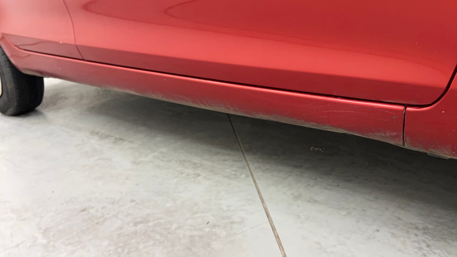 Used 2014 Maruti Suzuki Swift VXi Petrol Manual dents MINOR SCRATCH