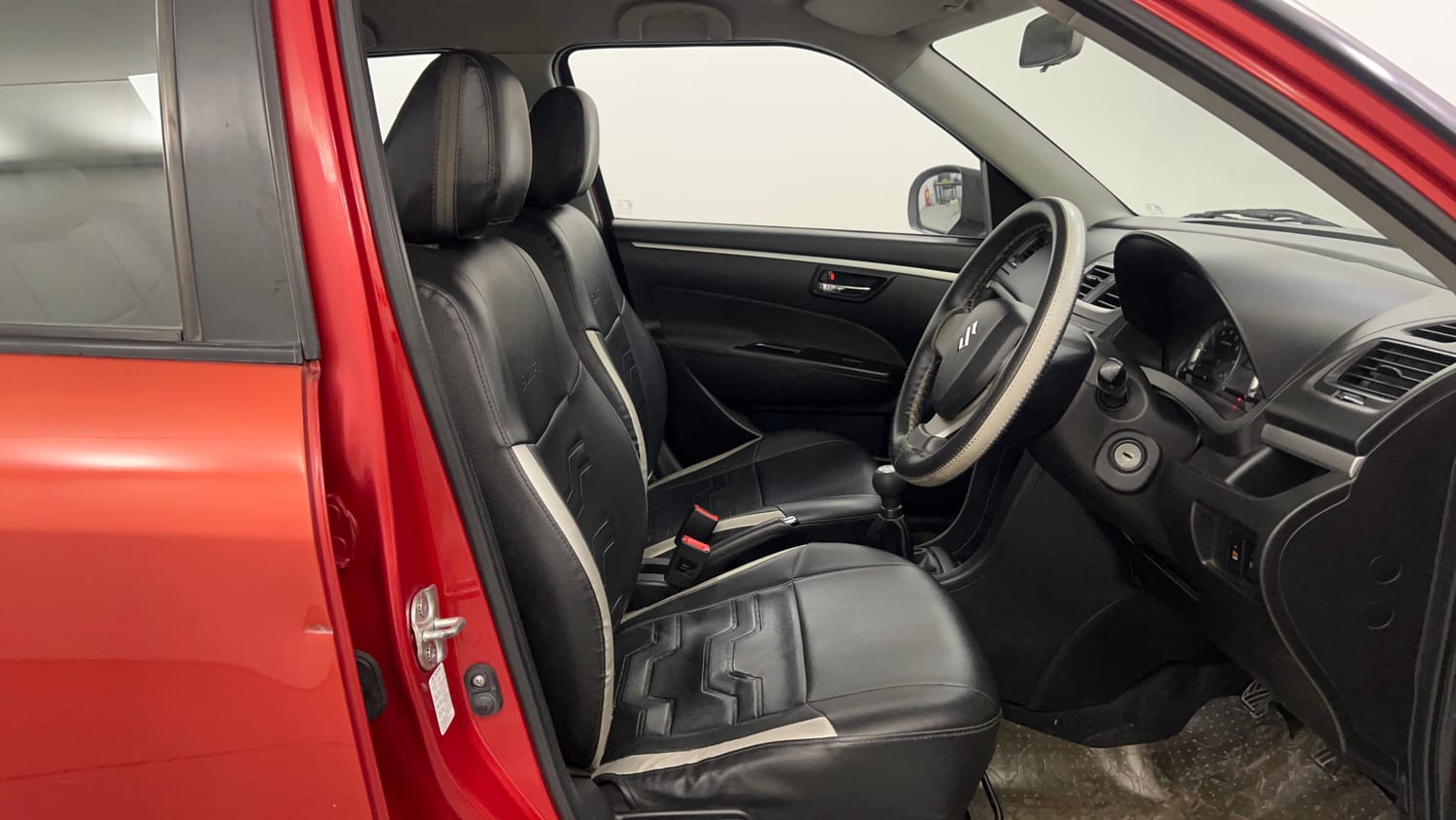 Used 2014 Maruti Suzuki Swift VXi Petrol Manual interior RIGHT SIDE FRONT DOOR CABIN VIEW