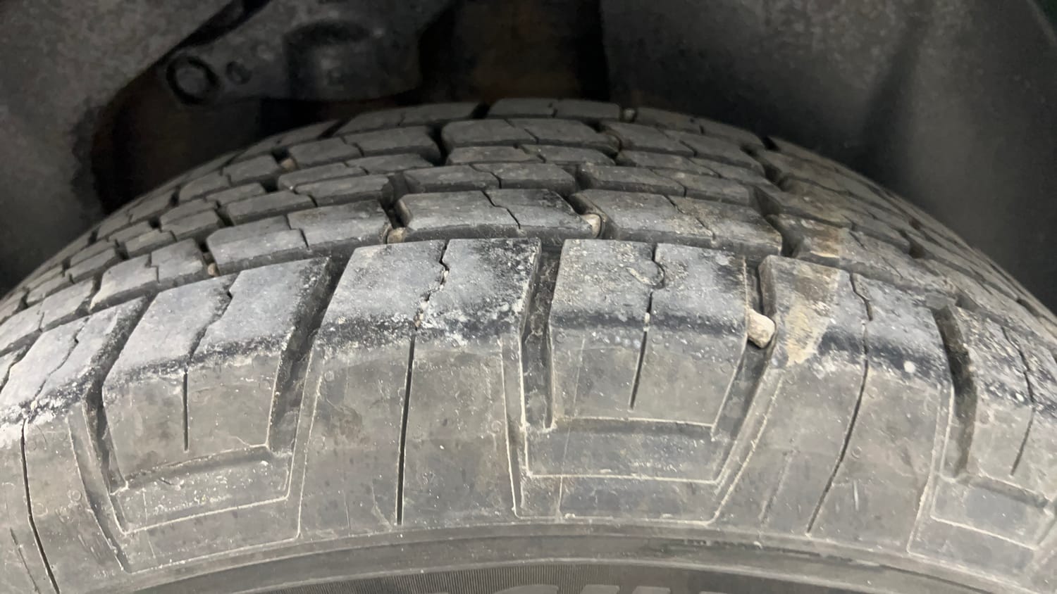 Used 2022 Tata Harrier XZS Diesel Manual tyres LEFT REAR TYRE TREAD VIEW