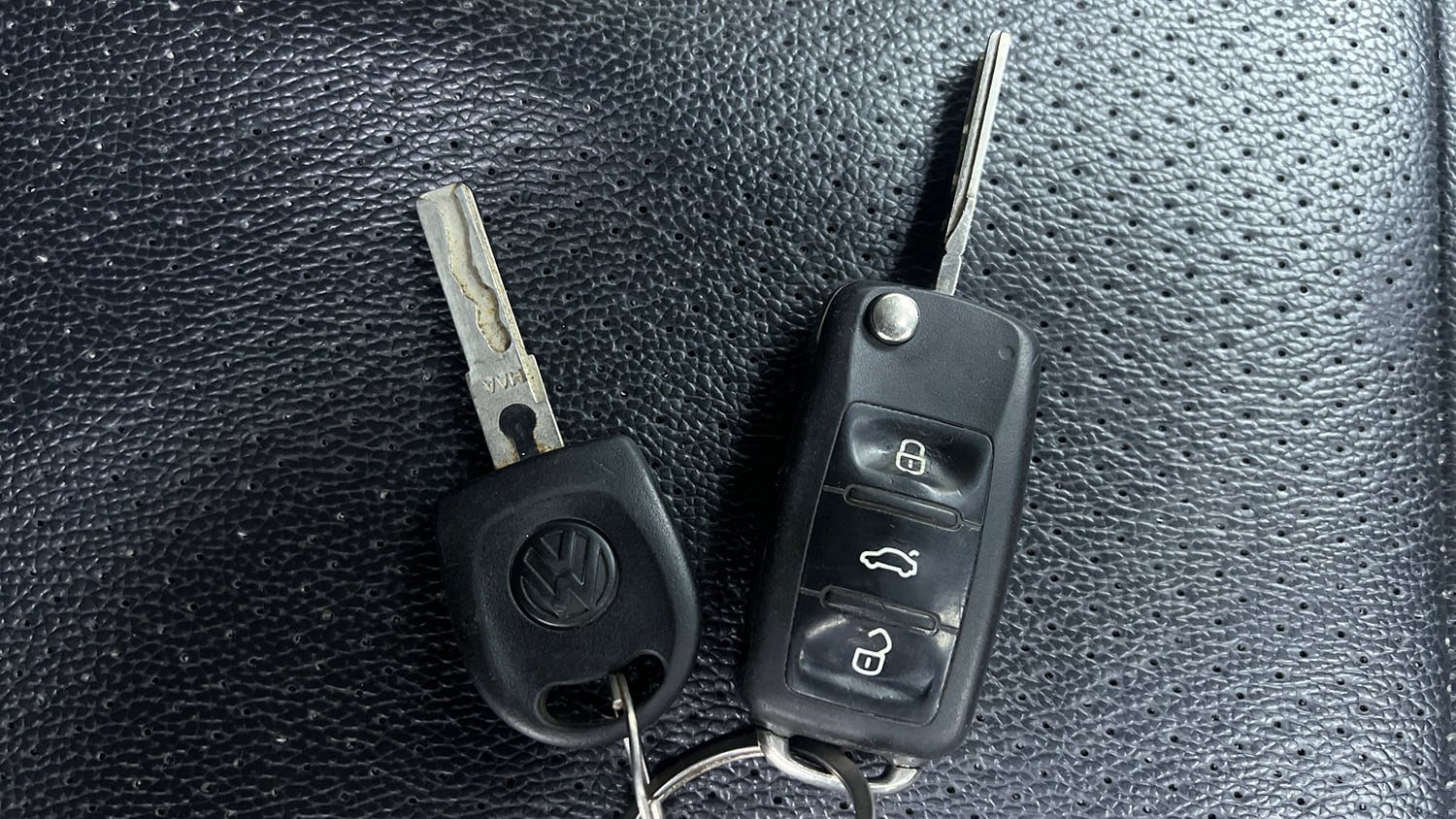 Used 2021 Volkswagen Polo Comfortline 1.0L MPI Petrol Manual extra CAR KEY VIEW