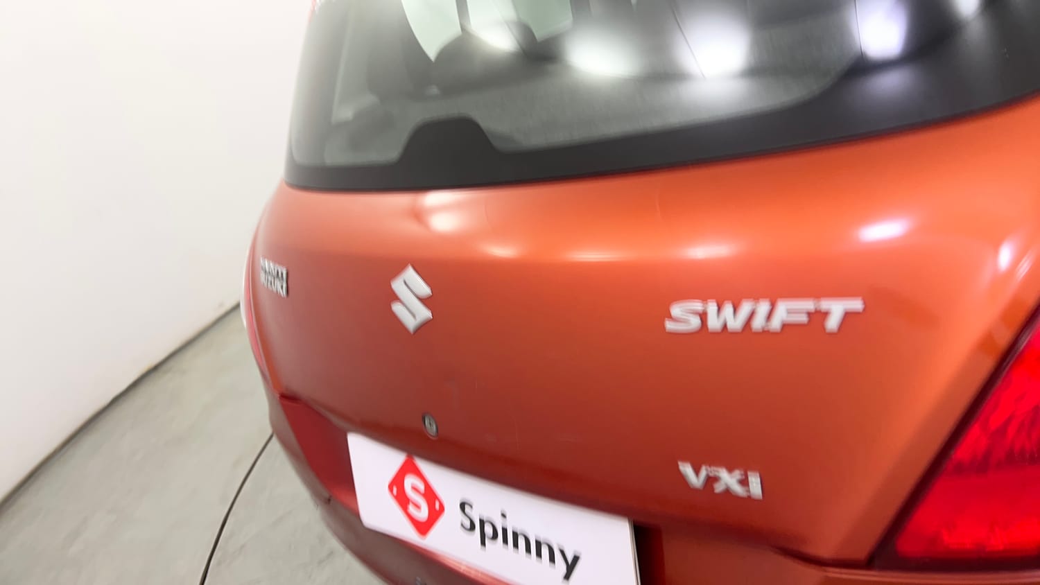 Used 2014 Maruti Suzuki Swift VXi Petrol Manual dents MINOR SCRATCH