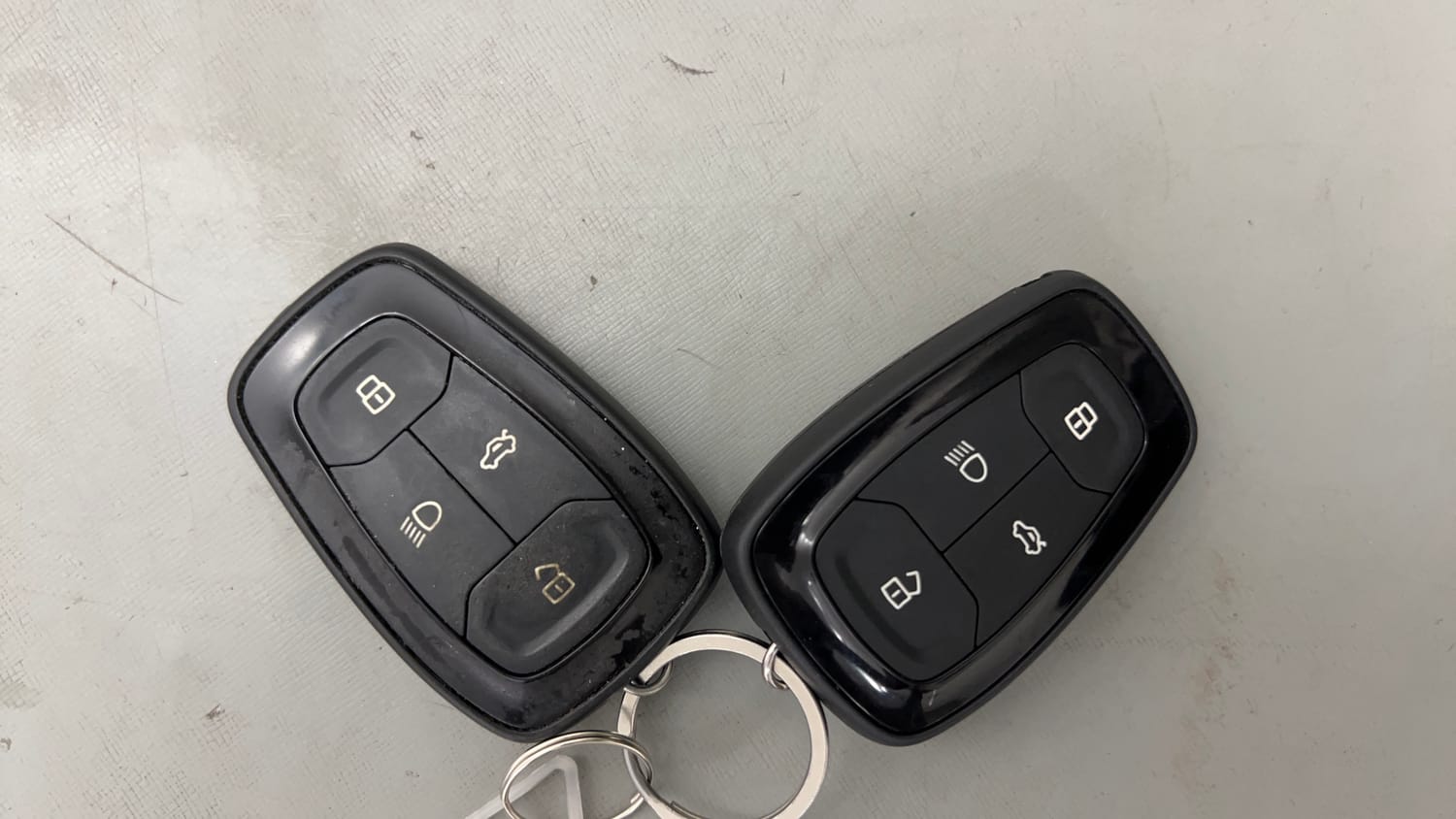 Used 2022 Tata Harrier XZS Diesel Manual extra CAR KEY VIEW