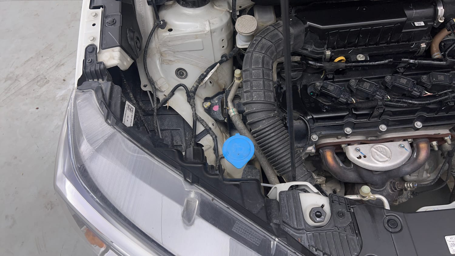 Used 2021 Maruti Suzuki XL6 Zeta MT Petrol Petrol Manual engine ENGINE RIGHT SIDE VIEW