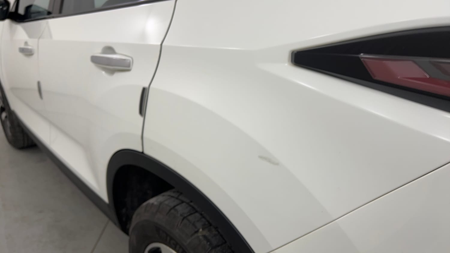 Used 2022 Tata Harrier XZS Diesel Manual dents MINOR SCRATCH