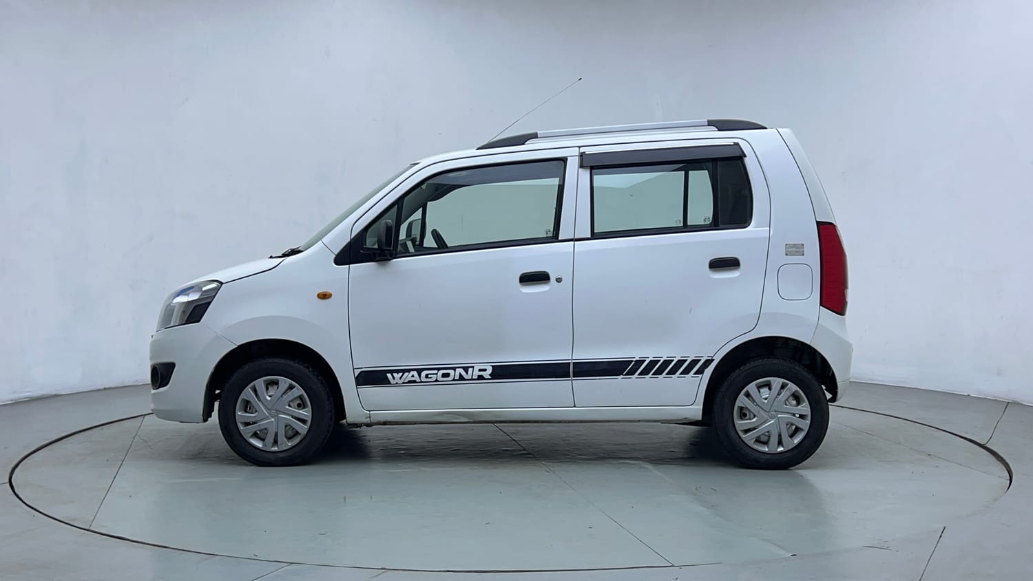 Used 2018 Maruti Suzuki Wagon R LXI CNG Cng Manual exterior LEFT SIDE VIEW