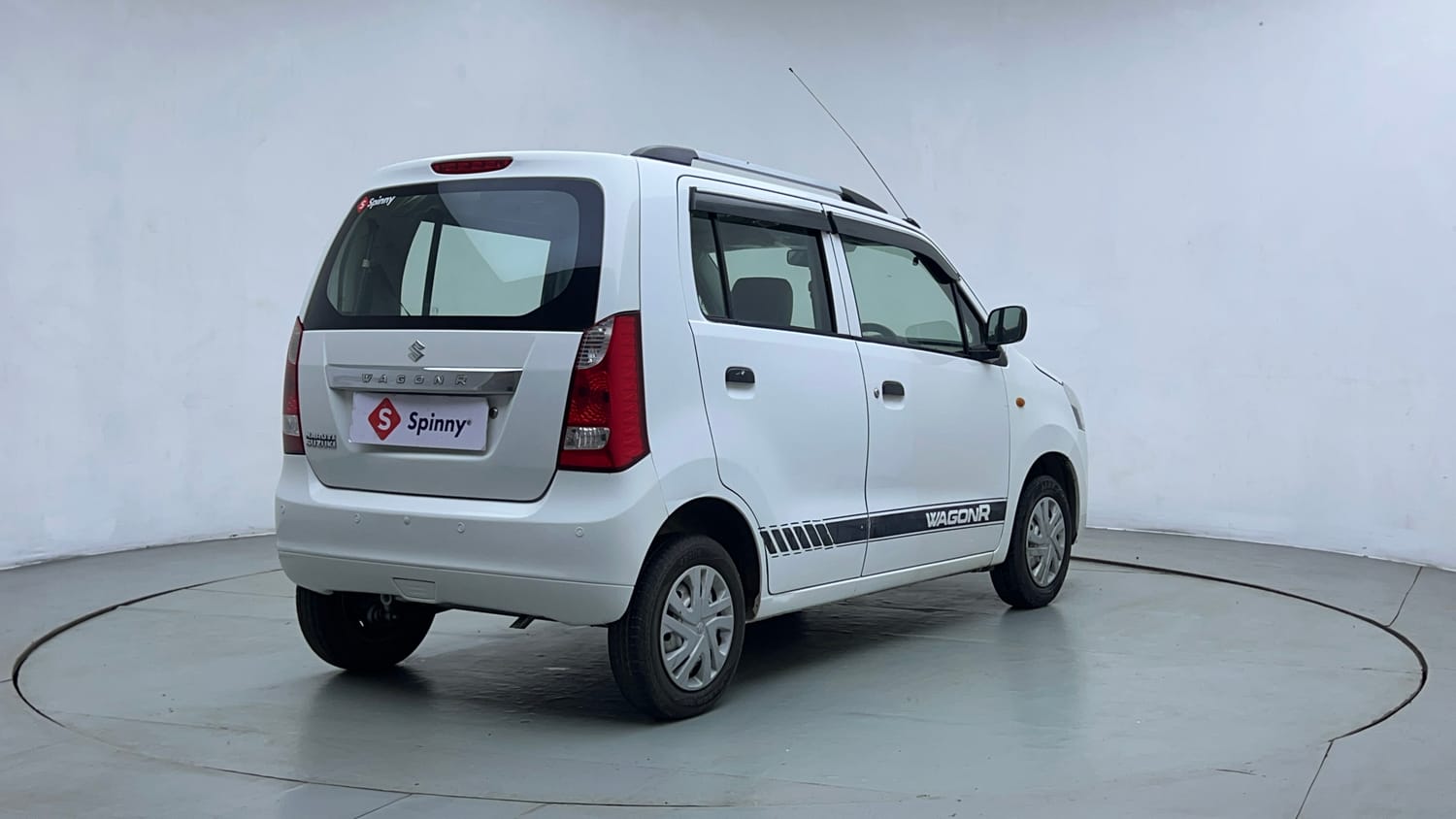 Used 2018 Maruti Suzuki Wagon R LXI CNG Cng Manual exterior RIGHT REAR CORNER VIEW