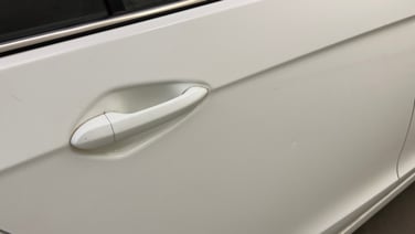 minor_scratch_0