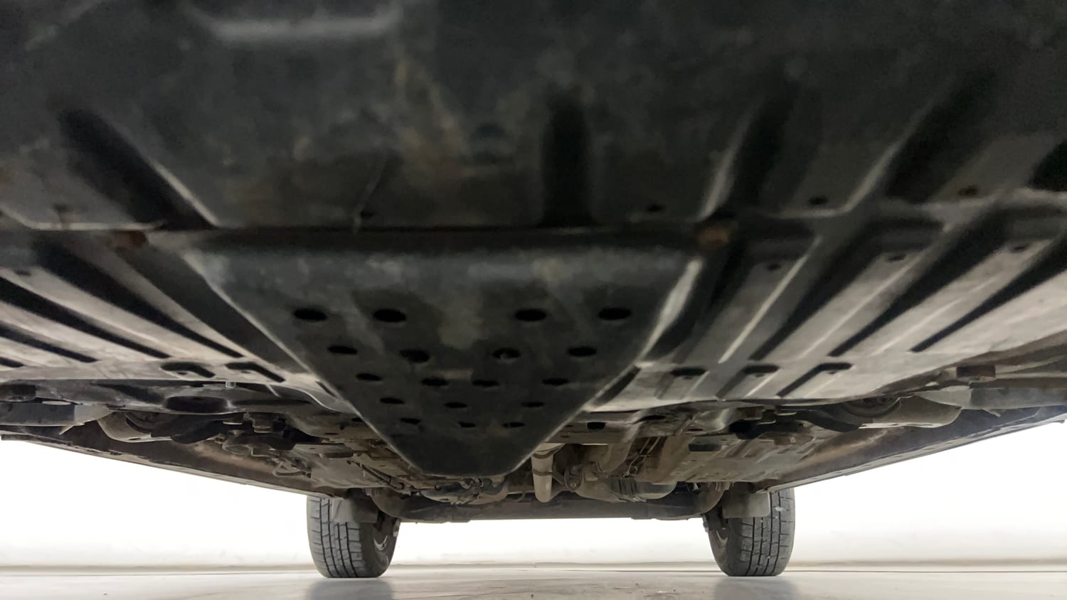 Used 2022 Tata Harrier XZS Diesel Manual extra FRONT LEFT UNDERBODY VIEW