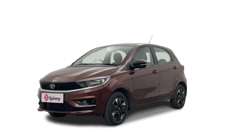 Used 2025 Tata Tiago XTA Petrol Automatic Image