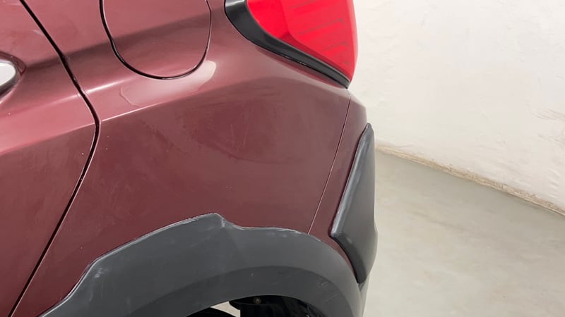 Used 2018 Honda WR-V VX MT Diesel Diesel Manual dents MINOR SCRATCH