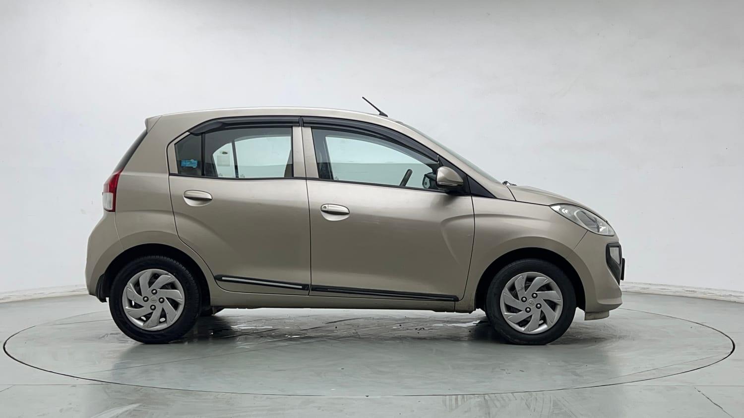 2019 Hyundai Santro Sportz-5
