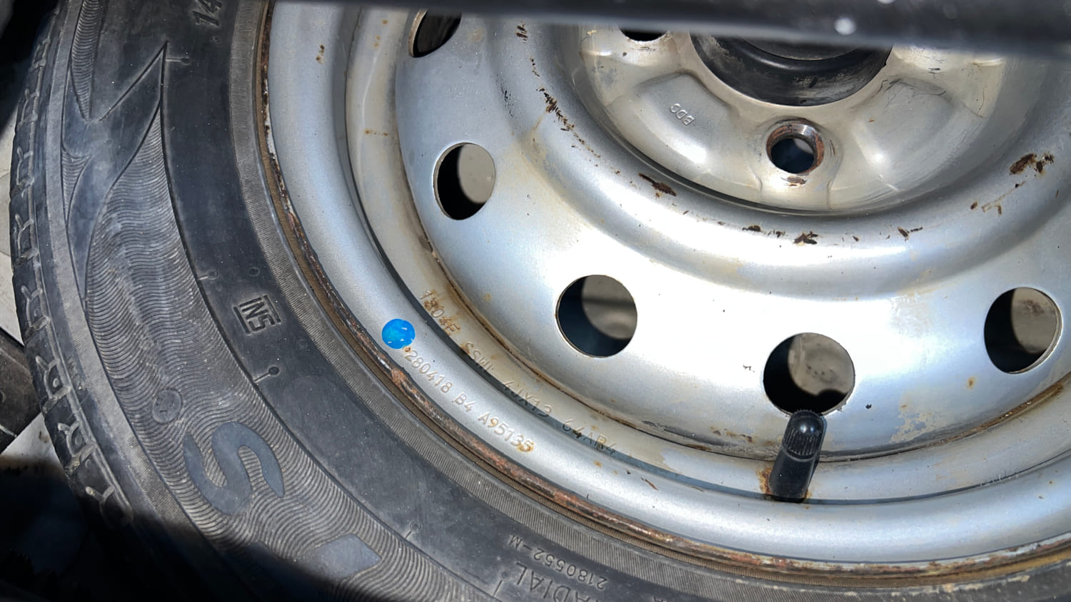 Used 2018 Maruti Suzuki Wagon R LXI CNG Cng Manual tyres SPARE TYRE VIEW
