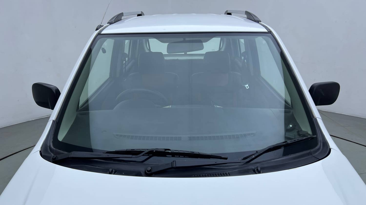 Used 2018 Maruti Suzuki Wagon R LXI CNG Cng Manual exterior FRONT WINDSHIELD VIEW
