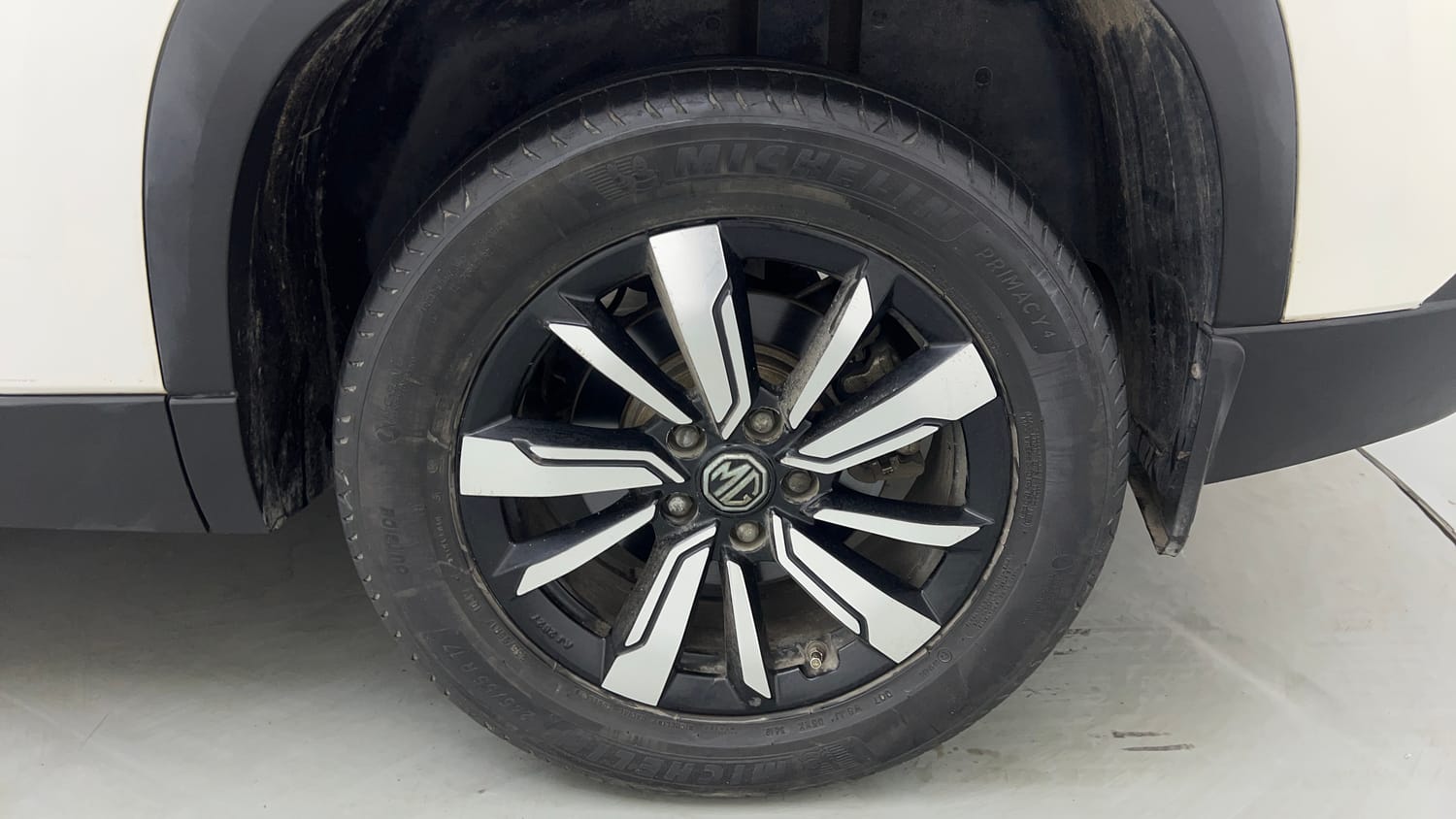 Used 2020 MG Motors Hector Sharp 1.5 DCT Petrol Petrol Automatic tyres LEFT REAR TYRE RIM VIEW